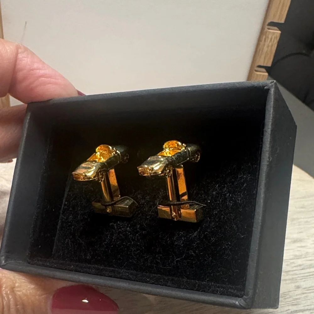 Banana Republic NWOT Gold Car Cufflinks open box.